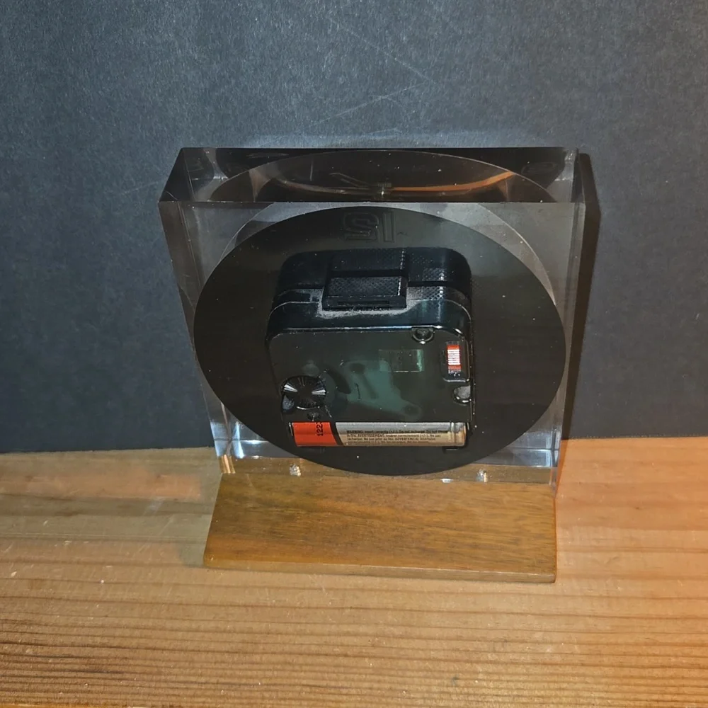 RARE 1984 GM ORION PLANT OHIO PRESIDENT RONALD REAGAN DEDICATION DESK CLOCK